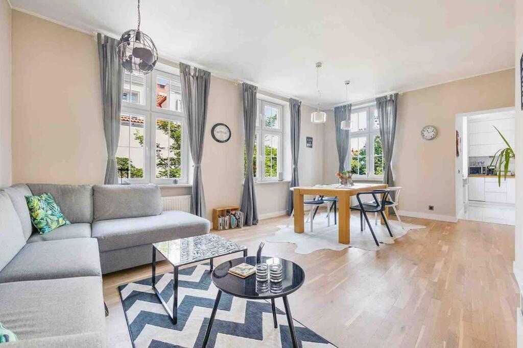 Апартаменты Urokliwy Apartament Гданьск Экстерьер фото