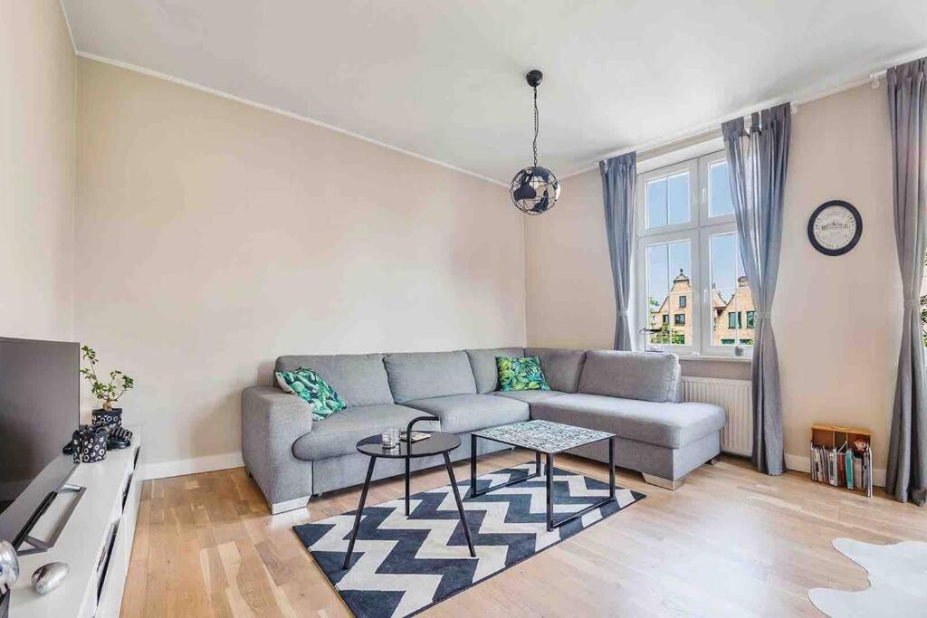 Апартаменты Urokliwy Apartament Гданьск Экстерьер фото